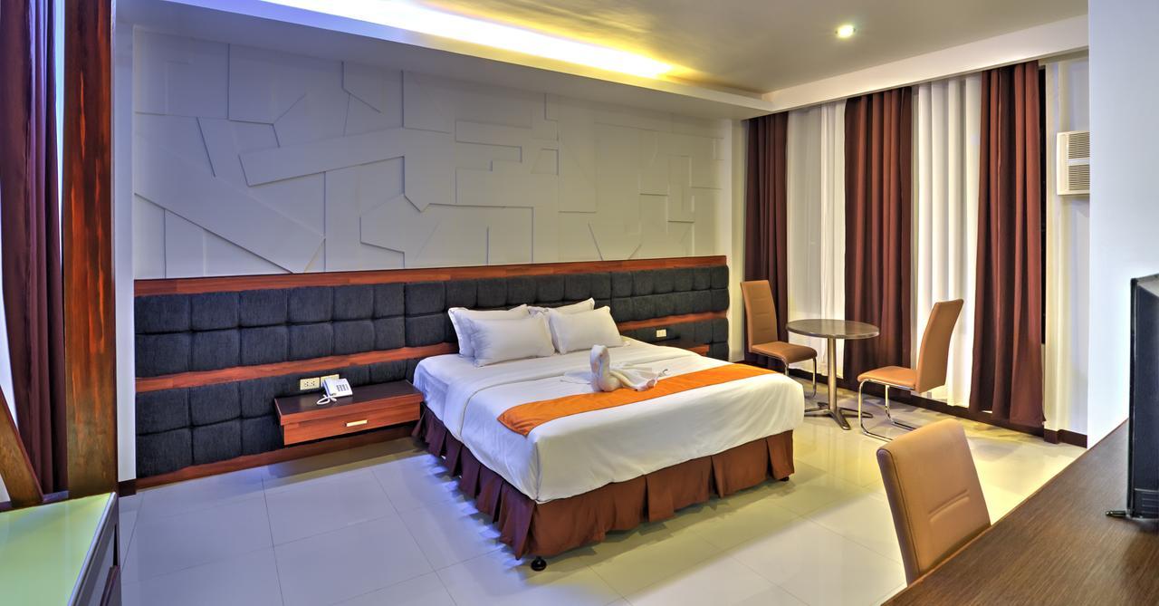 Amaris Suites Butuan City Buitenkant foto