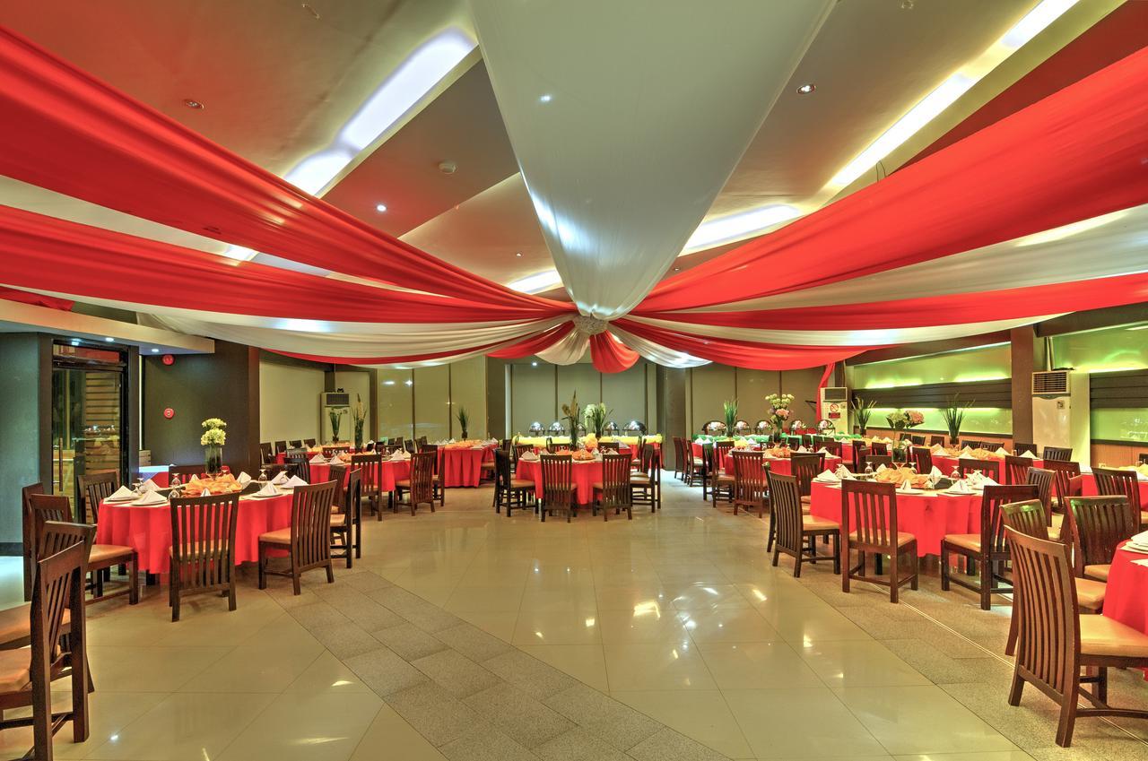 Amaris Suites Butuan City Buitenkant foto