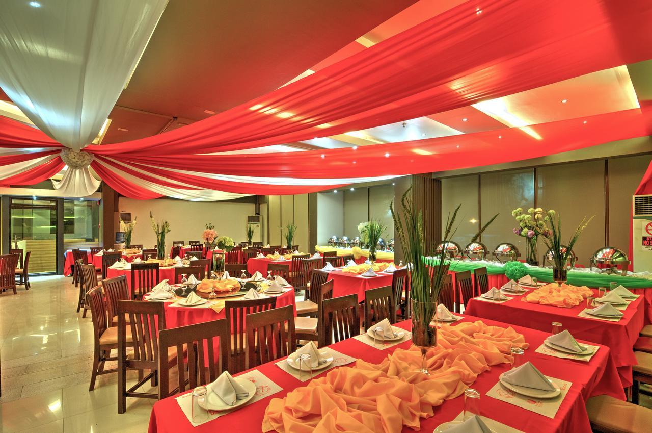 Amaris Suites Butuan City Buitenkant foto