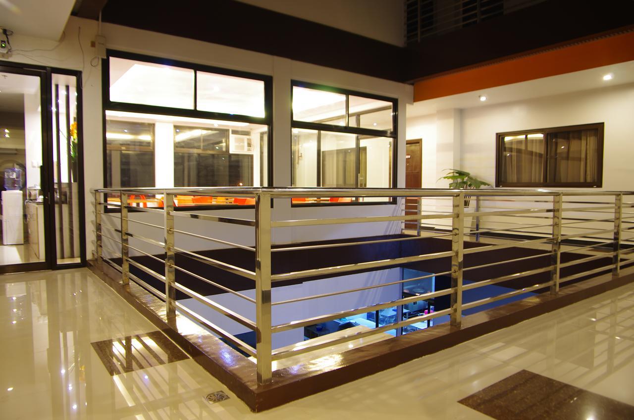 Amaris Suites Butuan City Buitenkant foto